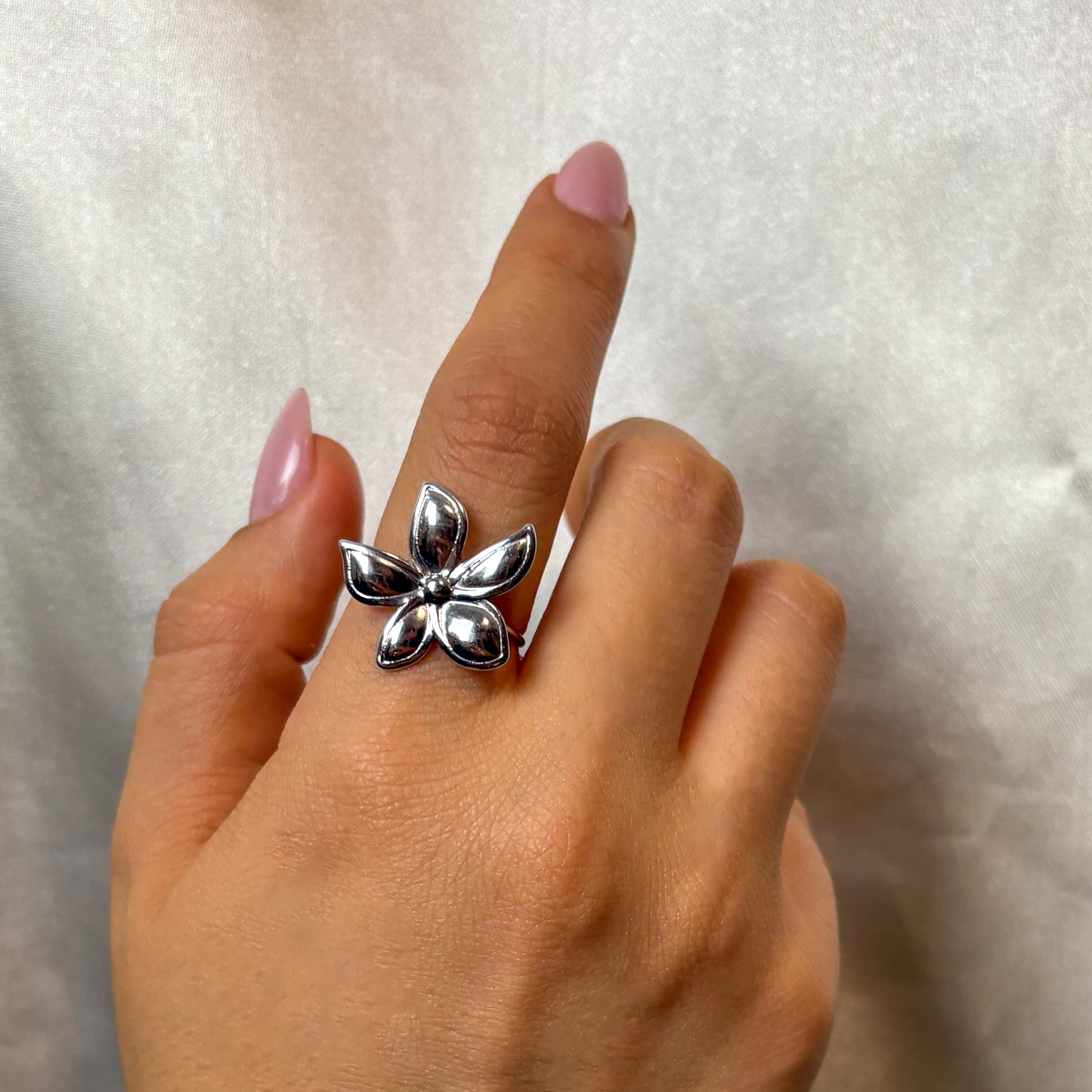 Bloom Ring